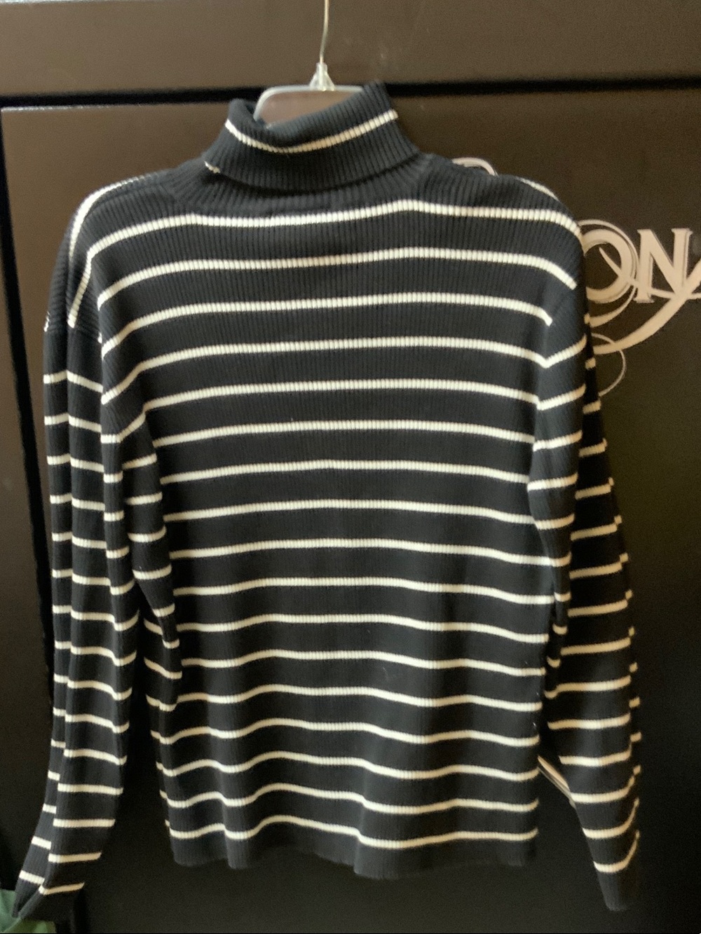 Turtle neck - Picture 5 of 5